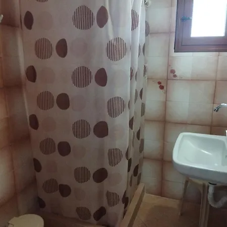 Anatoli Serifos Town